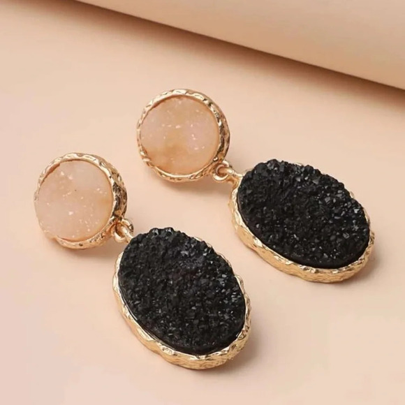 ORAL Drop Zinc Stone Earrings New. - Picture 1 of 5